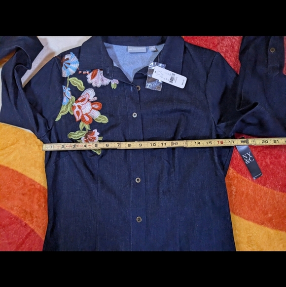 NWT! New York & Co. Dark Blue Denim Floral Embroidered Dress Midi Shirtdress MED - Picture 13 of 15